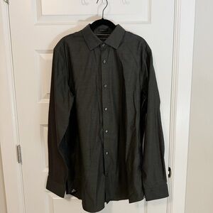 Banana Republic Men’s Charcoal Non-Iron Dress Shirt